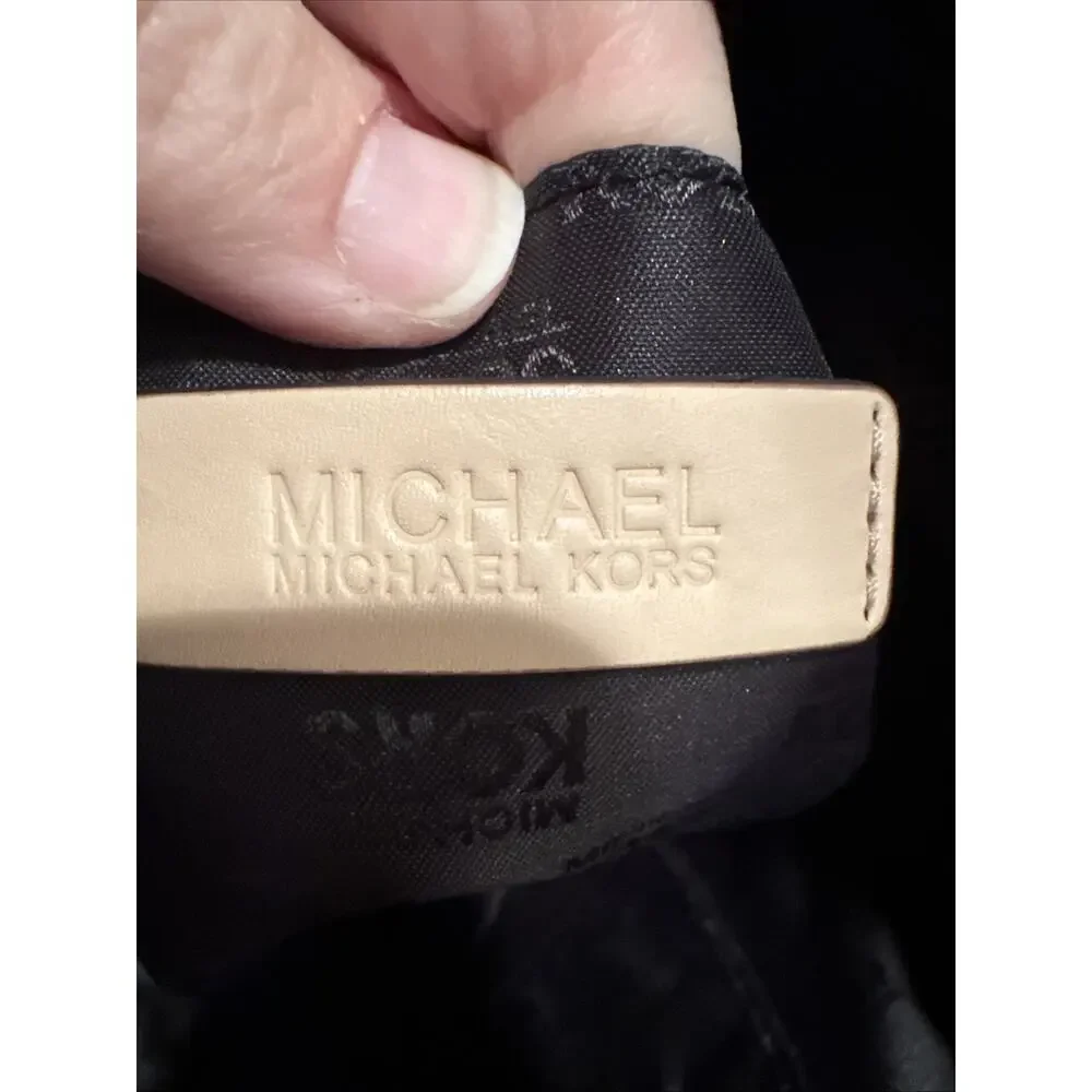 Michael Kors Large Black Tote Bag - Picture 4 of 14